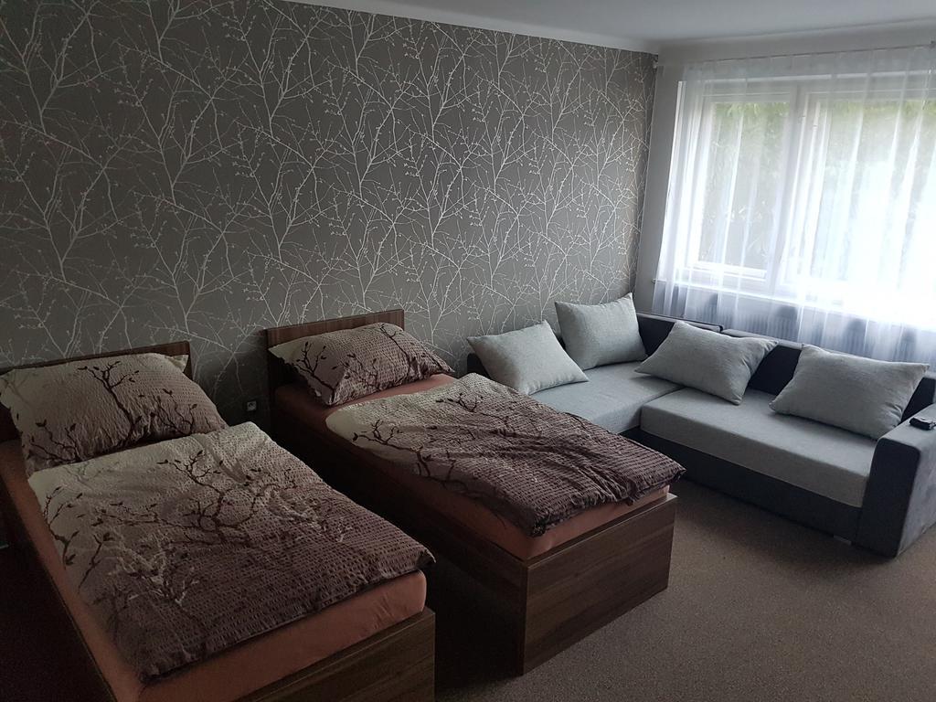 Apartmany U Skanzenu Roznov pod Radhostem Exterior photo